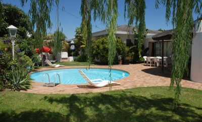 Pelican Place Guest Cottages