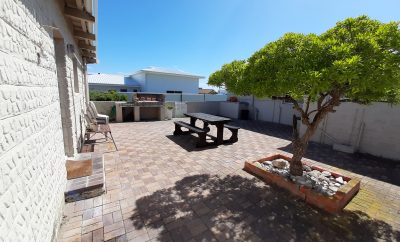 9 Slaapplek Verblyf in Struisbaai