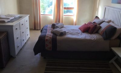 Met Eish Huis Struisbaai Akkommodasie