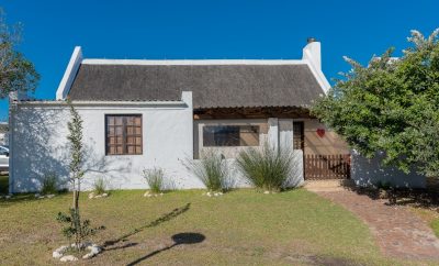 Struisbaai verblyf te Kerk straat
